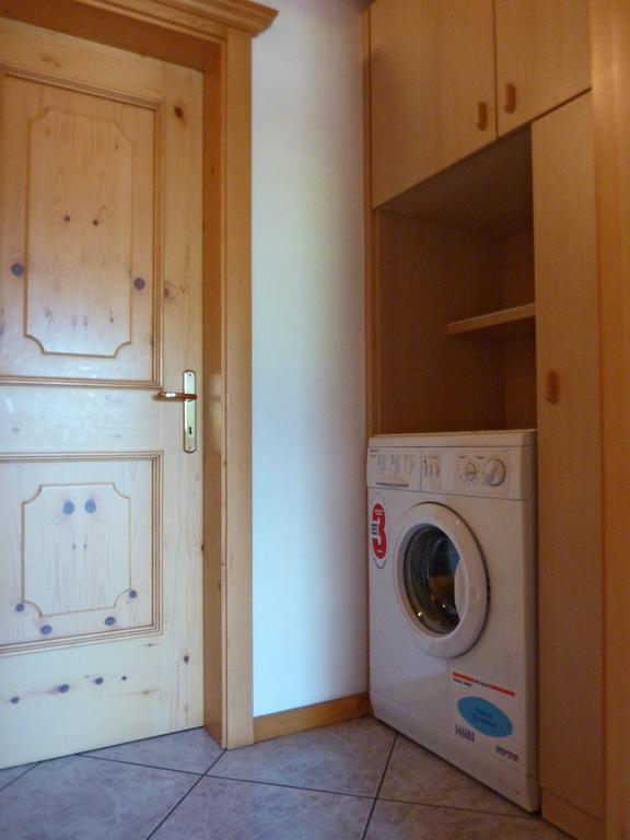 Appartamenti Majon Sotroi Campitello di Fassa Ngoại thất bức ảnh