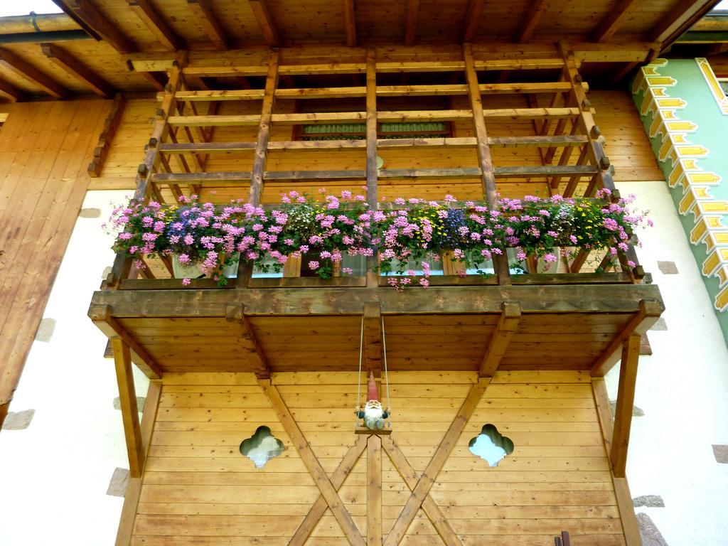 Appartamenti Majon Sotroi Campitello di Fassa Ngoại thất bức ảnh