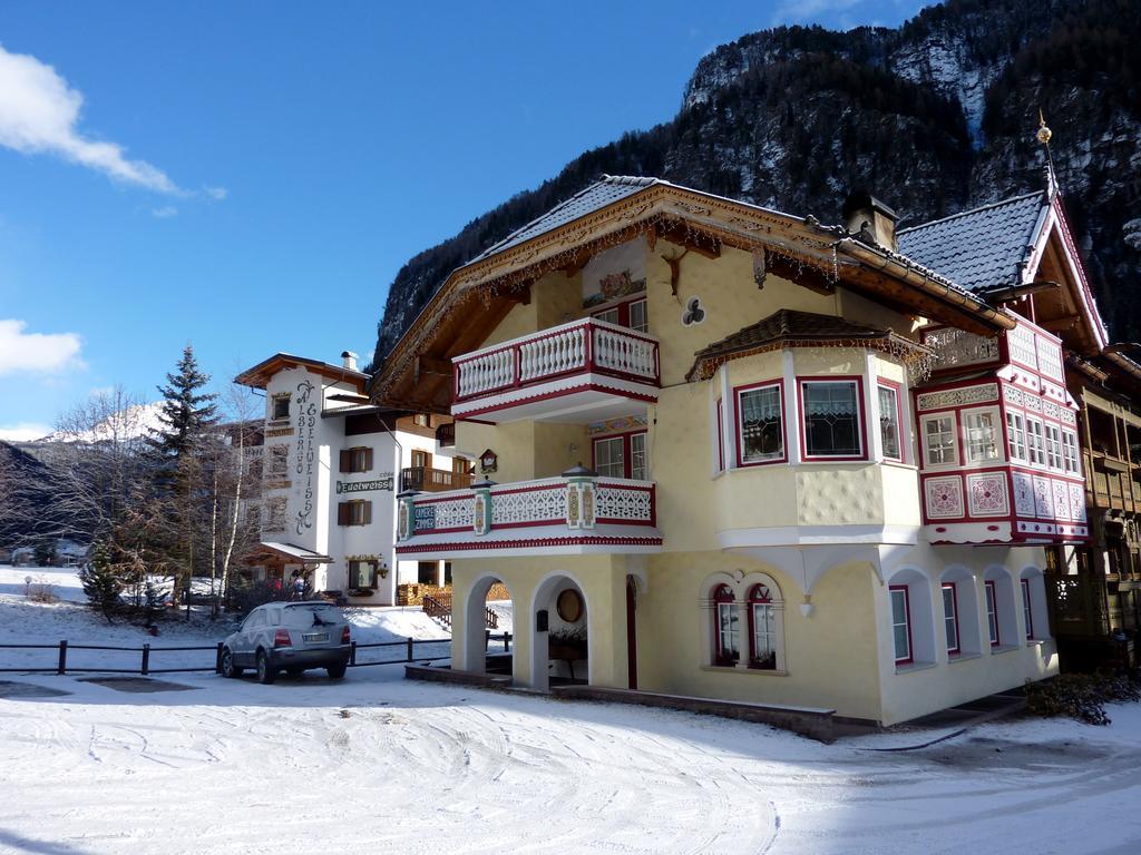 Appartamenti Majon Sotroi Campitello di Fassa Ngoại thất bức ảnh